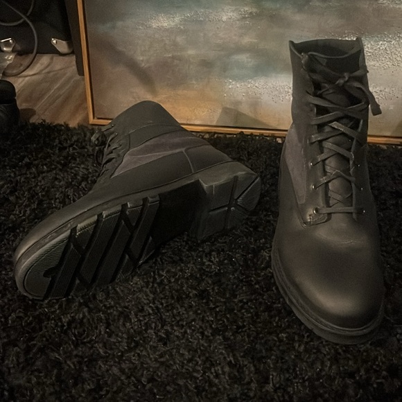 TCX Rook WP motorcycle boots in black, size US 8.5D - Picture 3 of 6